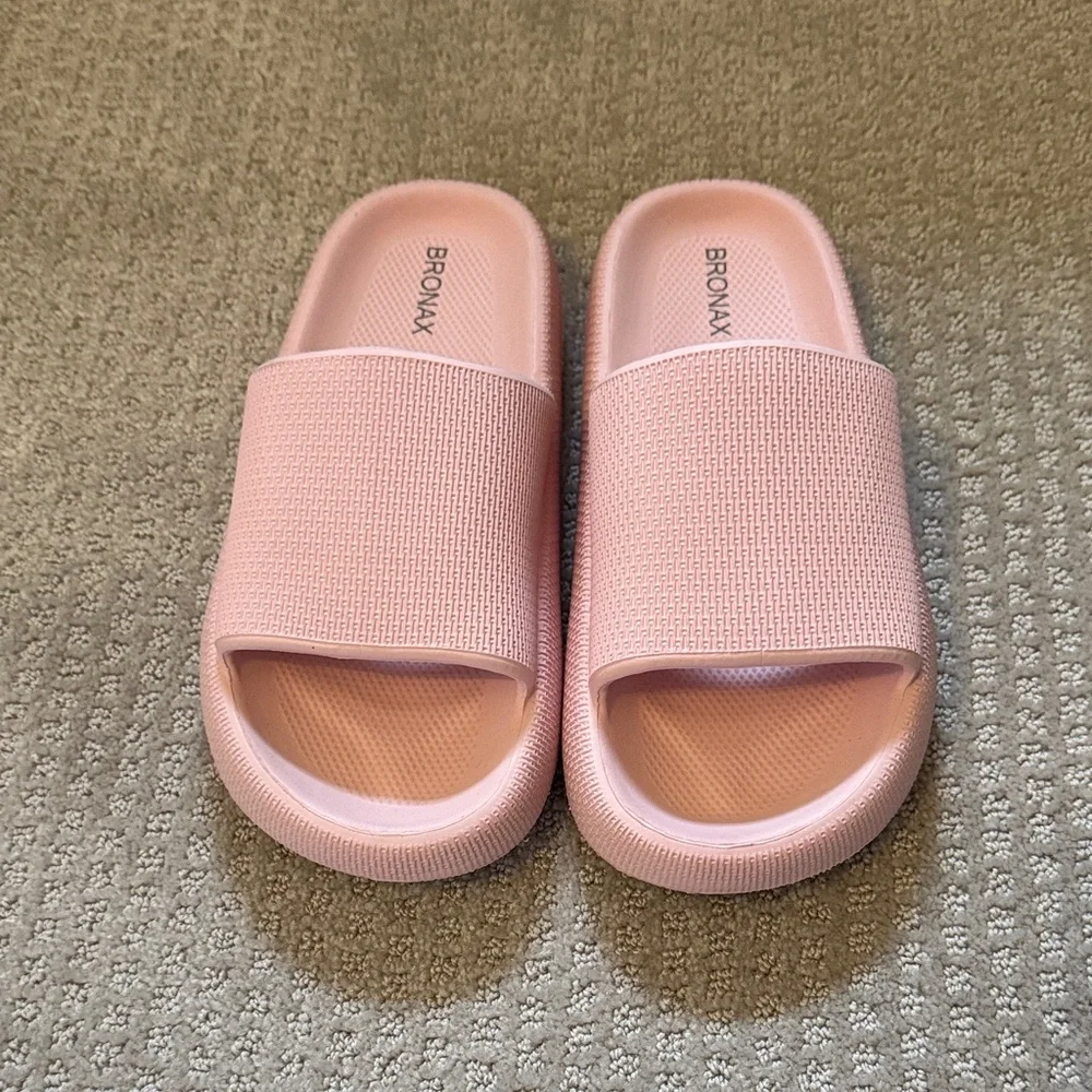 Bronx Soft Pink Slides